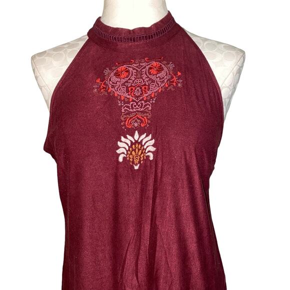 Alya Boho Embroidered Halter Faux Suede Mini Dress Size Medium Burgundy - Picture 2 of 8